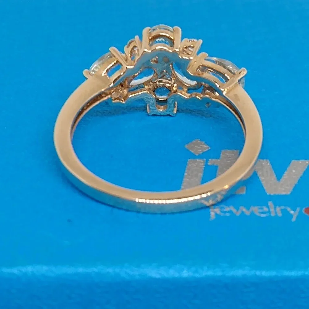 Solid 10k yellow gold ,blue topaz - Picture 2 of 6